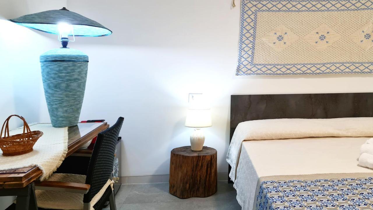 Sole Matto Rooms Olbia Exterior foto